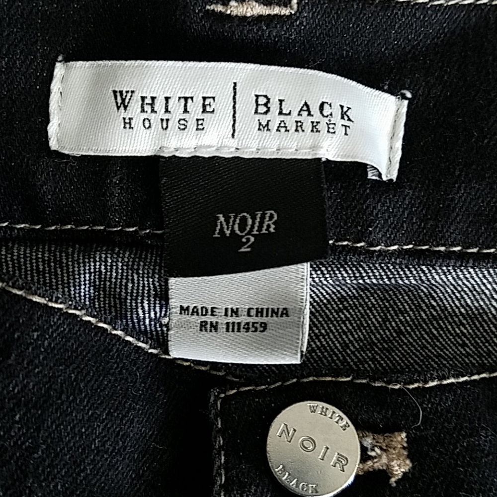 White House Black Market Noir Black Capri Jeans Size 2 - Picture 5 of 8
